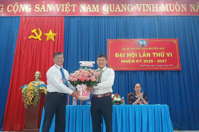 ĐẠI HỘI CHI BỘ TRƯỜNG THCS NGUYỄN HUỆ - NHIỆM KỲ 2025 – 2027